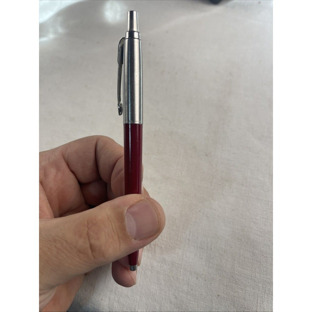 Vintage Parker JOTTER Ballpoint Pen Burgundy MCM Steel Cap Arrow Logo Clip USA - Picture 5 of 11